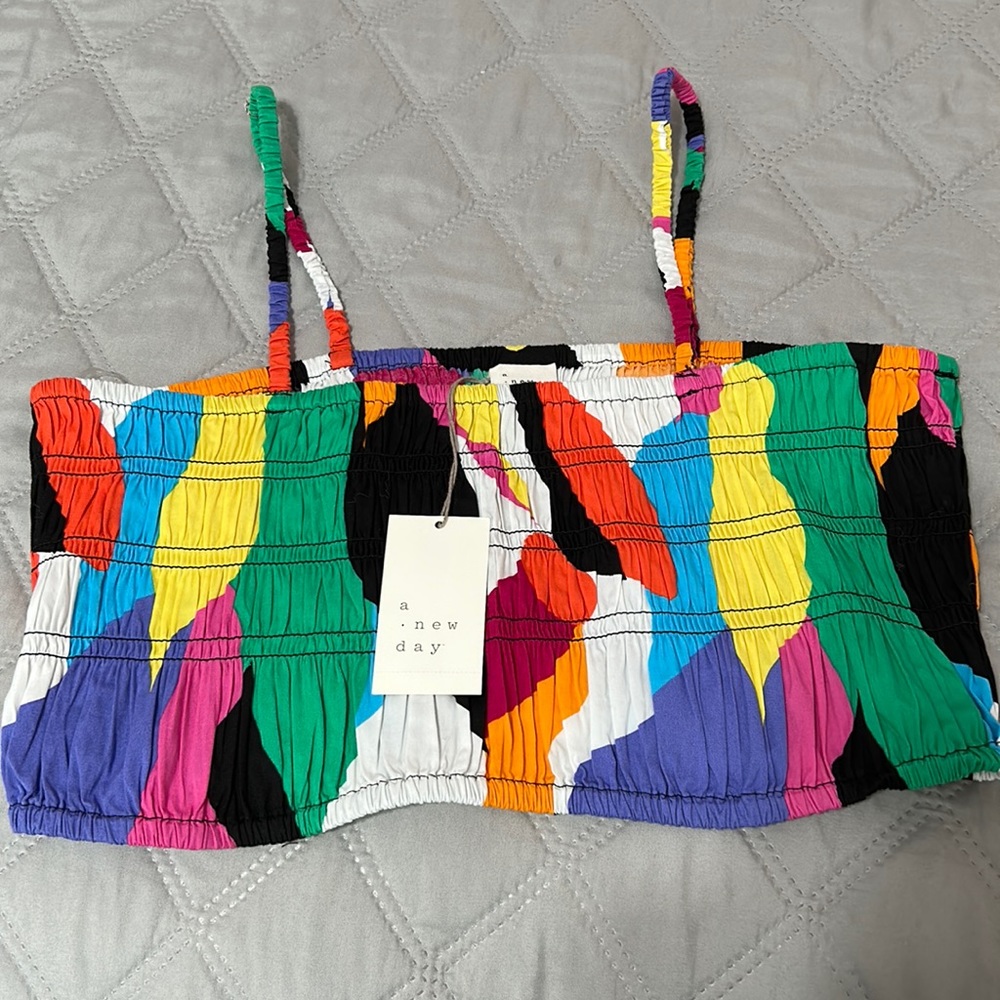 New Multicolor crop top XL